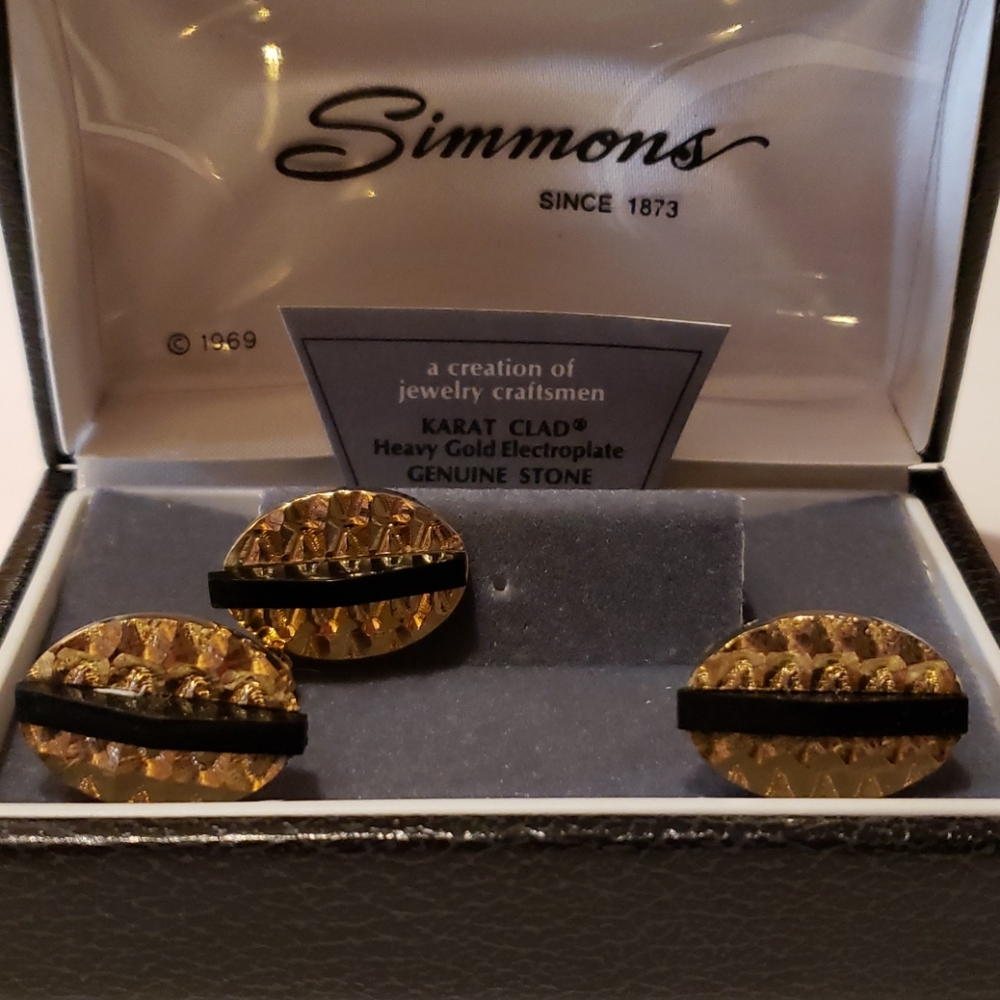 Vintage cuff links and tie tack set